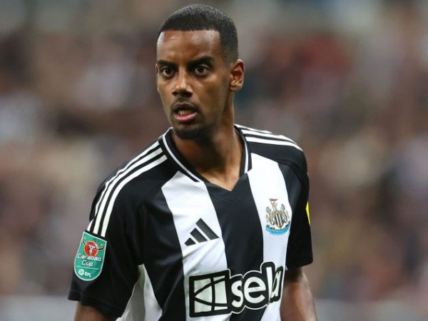 Header image for the Transfer News and Rumours topic page