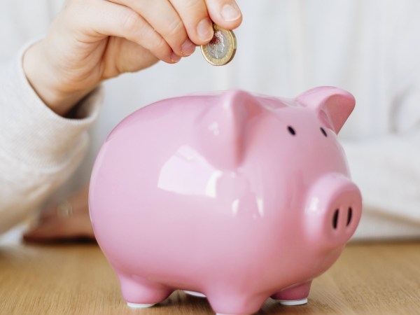 Header image for the Saving topic page