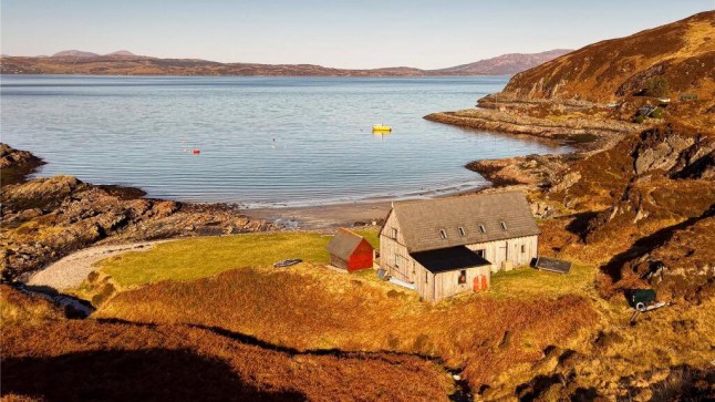 'Beautiful' off-grid home with its own beach on sale for ?395,000 - Doune Bay Lodge, Knoydart, Mallaig, Highland, PH41 4PL