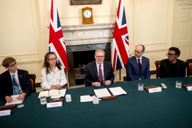 British Prime Minister Kier Starmer holds a roundtable meeting with Sarah Simpkin from The Children's Society, writer Jack Thorne and producer Jo Johnson at Number 10 Downing Street on March 31, 2025 in London, Britain, March 31, 2025. Prime Minister Keir Starmer is hosting a roundtable on adolescent safety with the creators of the television show 'Adolescence,' in discussion with charities and young people about issues raised in the show. Jack Taylor/Pool via REUTERS