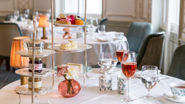 Fortnum & Mason Afternoon Tea for Two in The Diamond Jubilee Tea Salon
